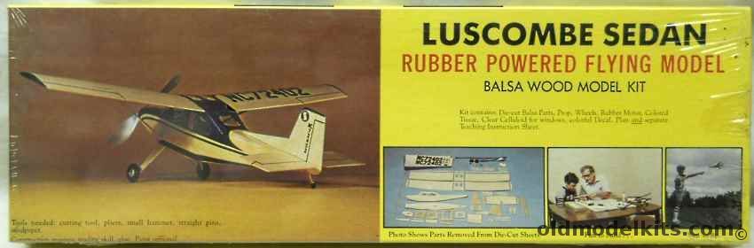 Sterling Peanut Luscombe Sedan - 21 Inch Wingspan Flying Aircraft, K-3 plastic model kit